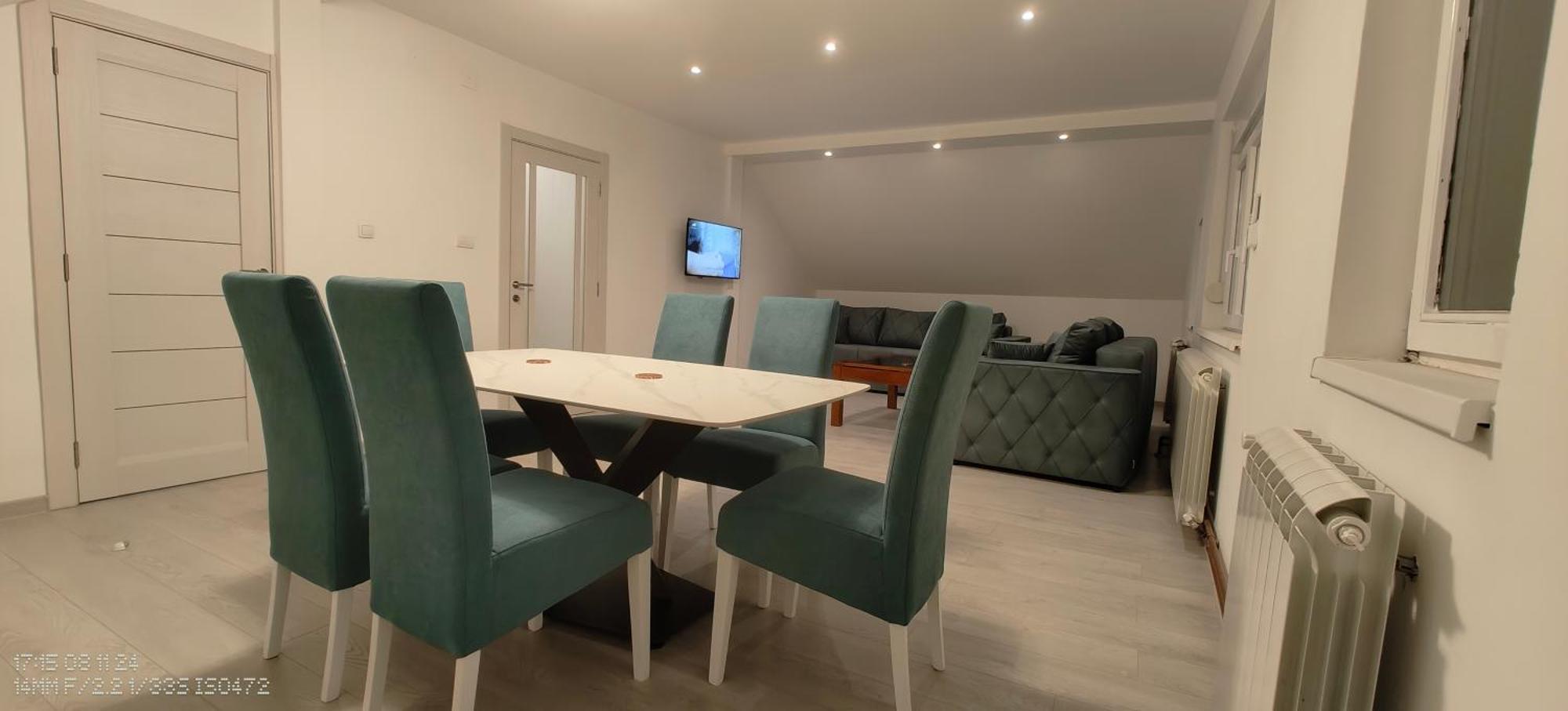 Privatna Soba Dusan Surčin Exteriör bild