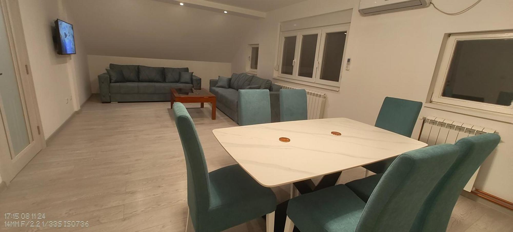 Privatna Soba Dusan Surčin Exteriör bild